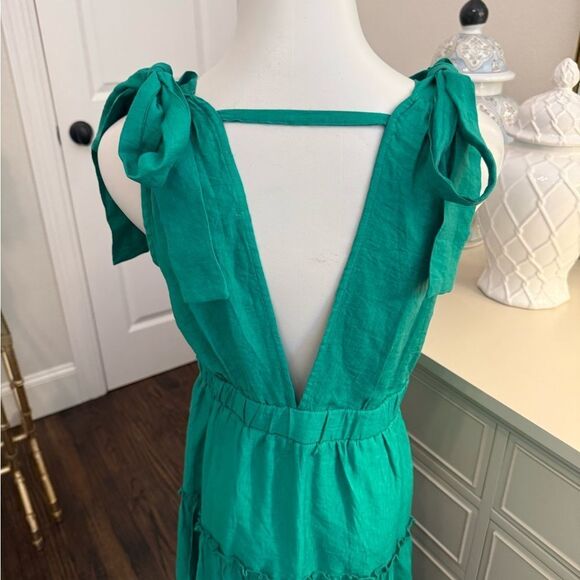 Judith March Dress-EE12 - Picture 4 of 6